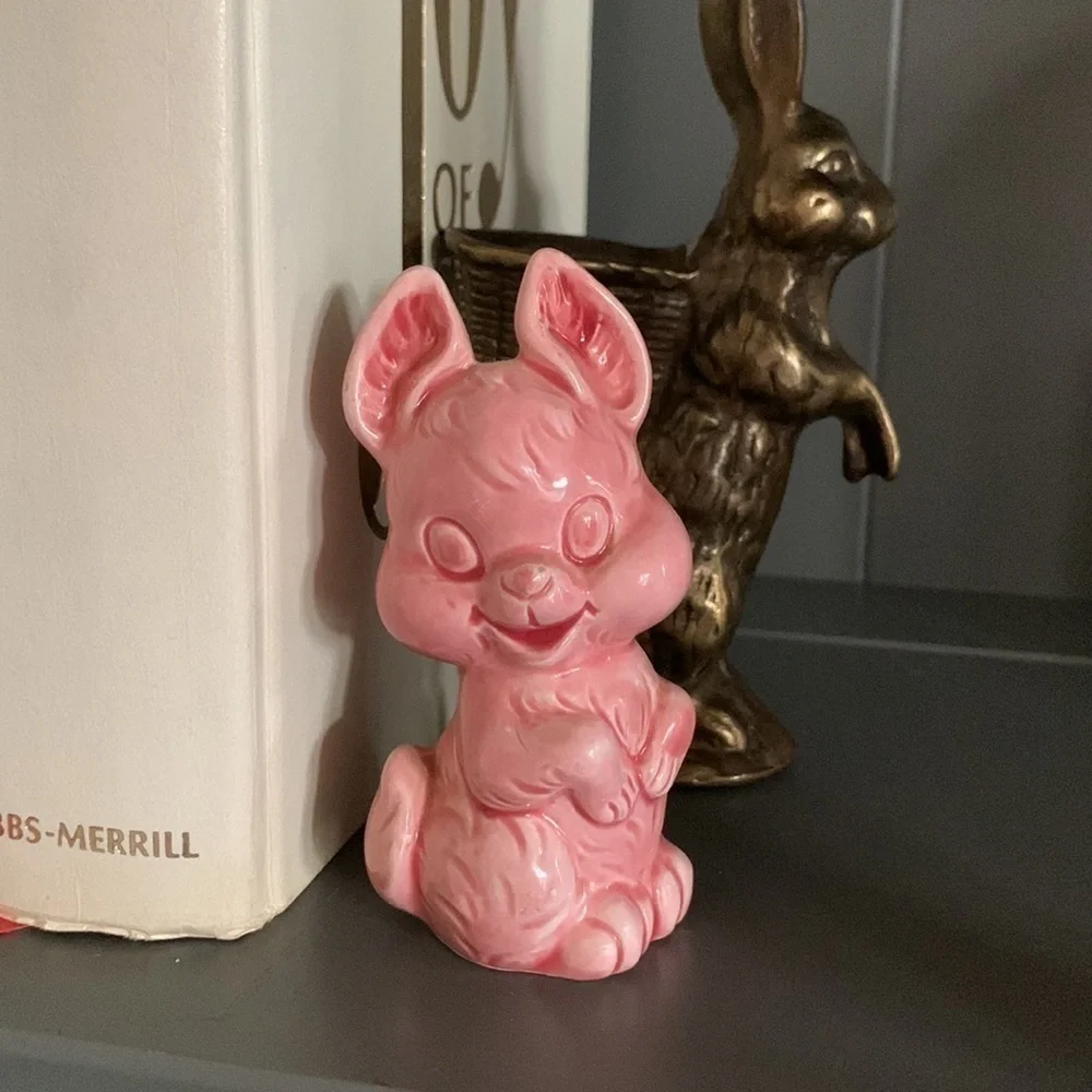 Easter bunny and carrot vintage salt and pepper shaker